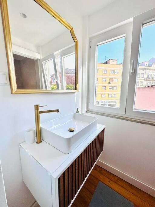Lisbon City Center Flat For 6 Pp Exterior foto